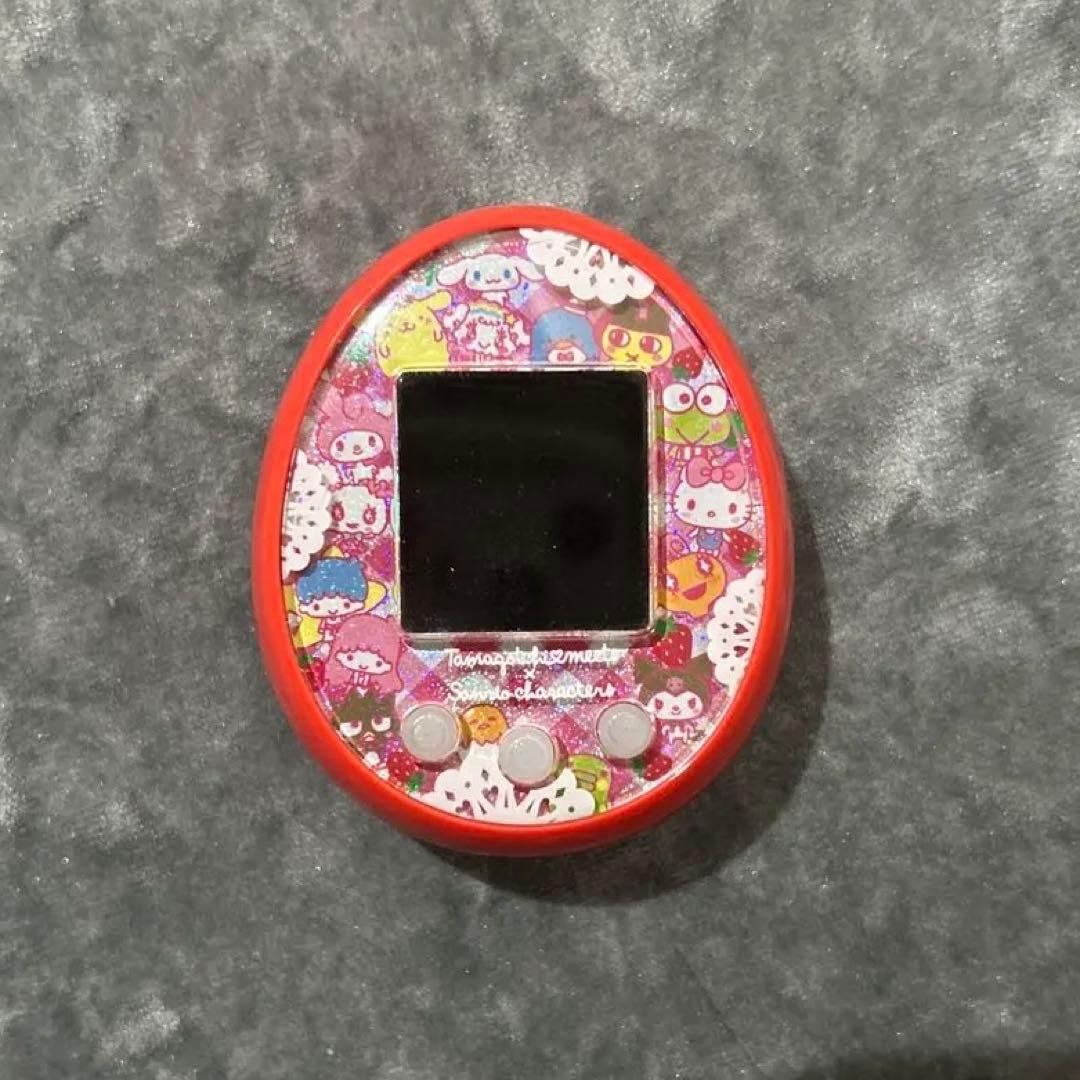 たまごっちみーつ サンリオキャラクターズDXセット レッド