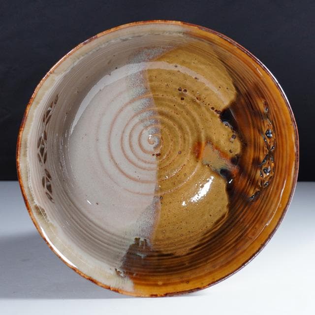 亀井味楽　高取七宝透し菓子鉢　共箱　茶道具　菓子器　掛け分け