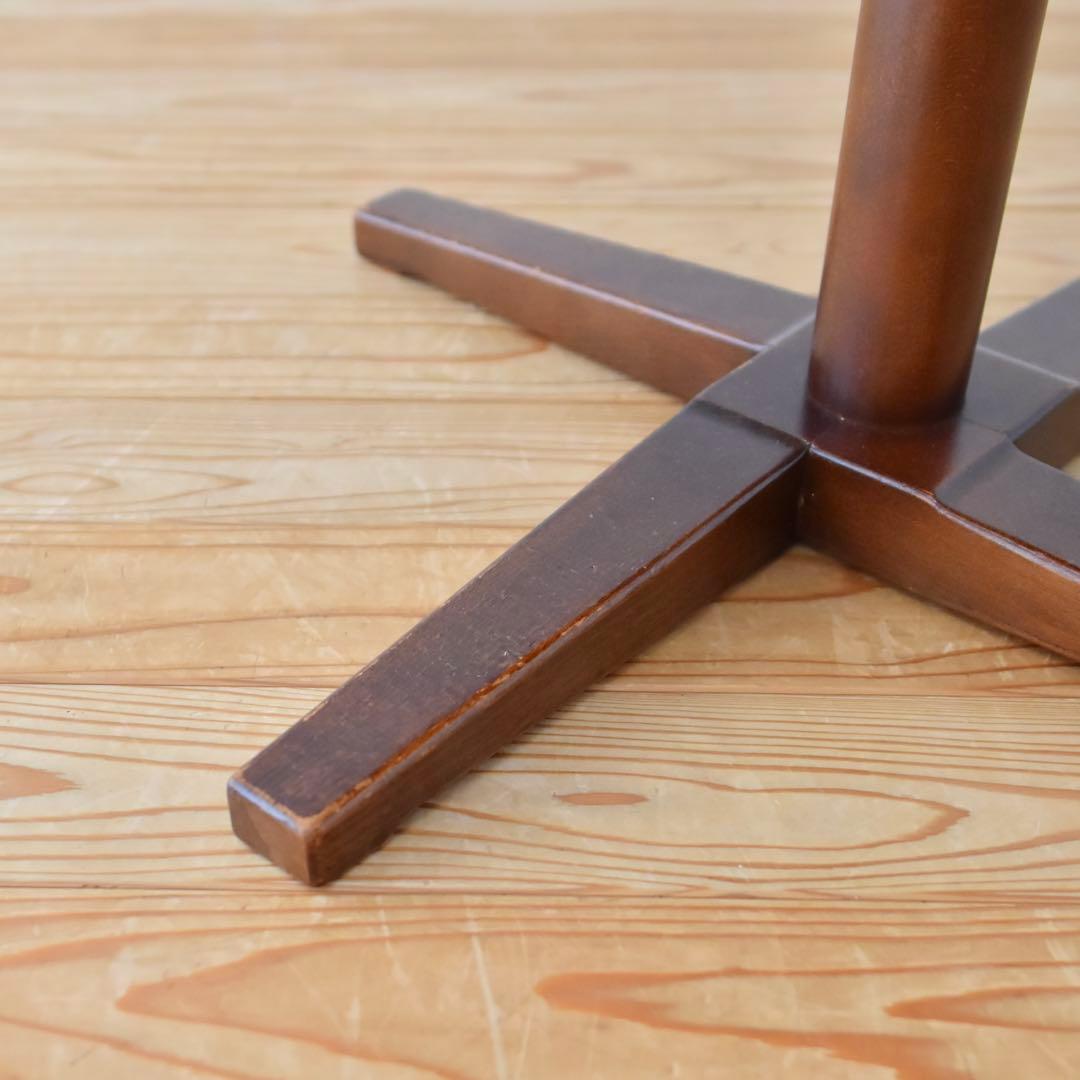 秋田木工　テーブル　丸　橅　曲木　カフェテーブル