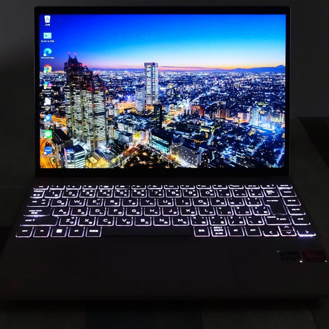 極美品の２０２３年製✨✨６コア１２スレッドのＲｙｚｅｎ５に超高速大容量ＳＳＤ搭載