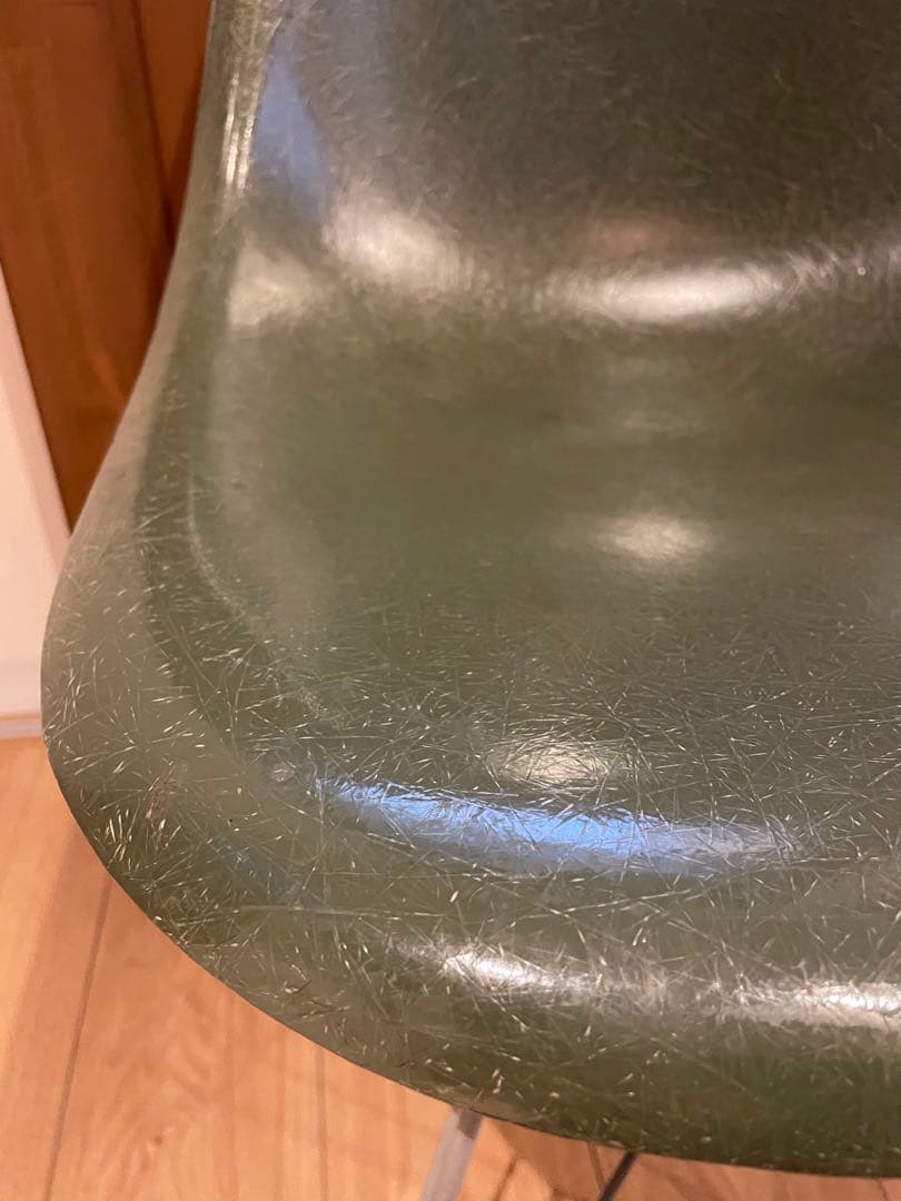 ハーマンミラー　ヴィンテージ イームズチェア　オリーブ