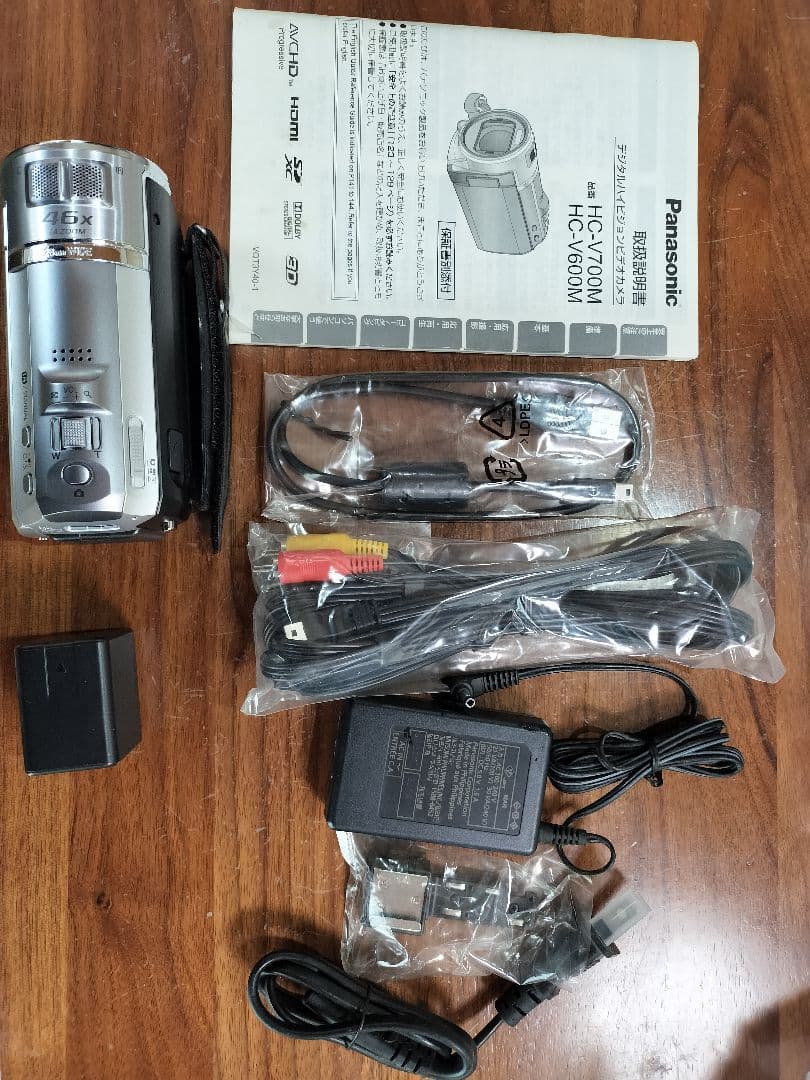Panasonic HC-V600M ビデオカメラ 本体　美品
