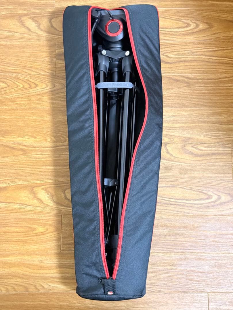 マンフロット三脚 Manfrotto MVT502AM, MVM500A