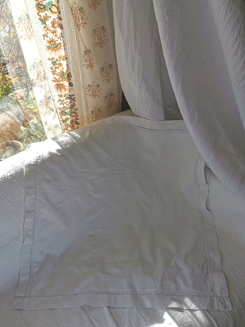 アンティークフランス イニシャル花刺繍 ドローンワーク ラージクッションカバー