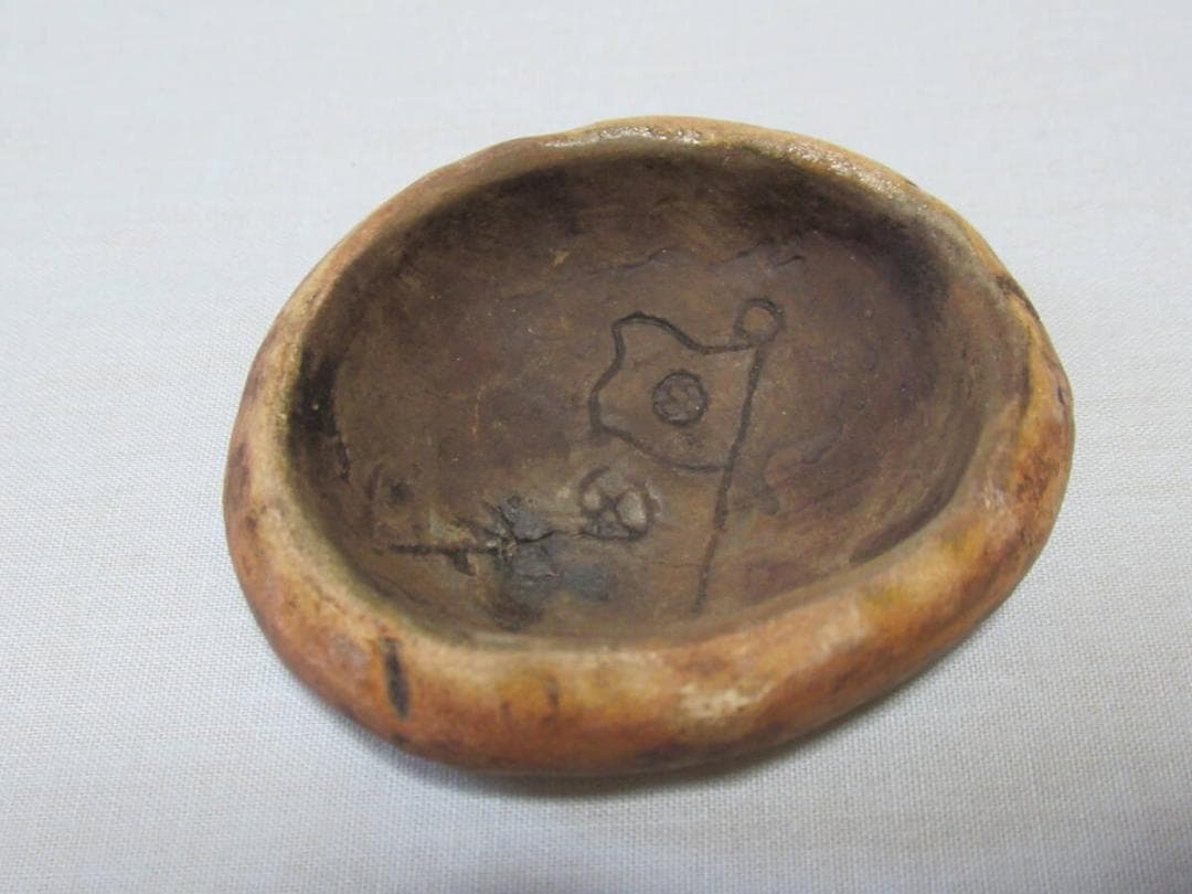 未使用 戦中共箱付◆田中陸軍歩兵軍曹偲び作成 上原徹泉 落款『徹泉』鉄帽型 香合