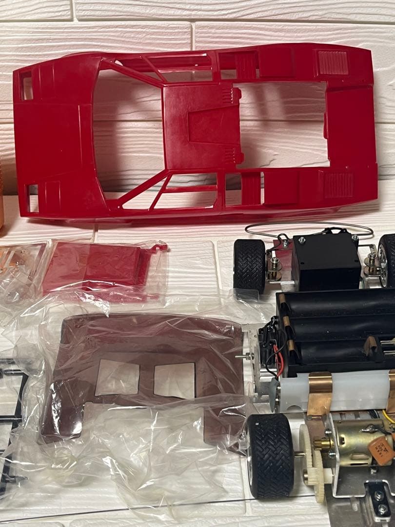 チャンピオンシリーズ 1/12スケール ランボルギーニ カウンタックＬＰ500Ｓ