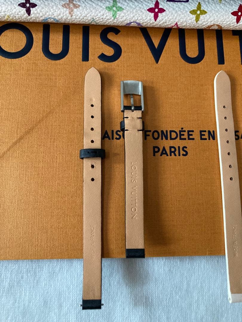 ⭐️未使用❗️ルイ・ヴィトン 腕時計ビジュの レザーサテンベルト 2本セット❗️正規品
