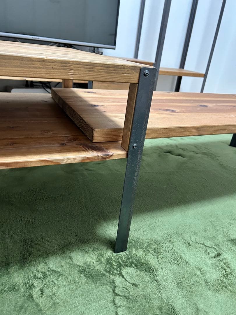 テーブル・机 k.n