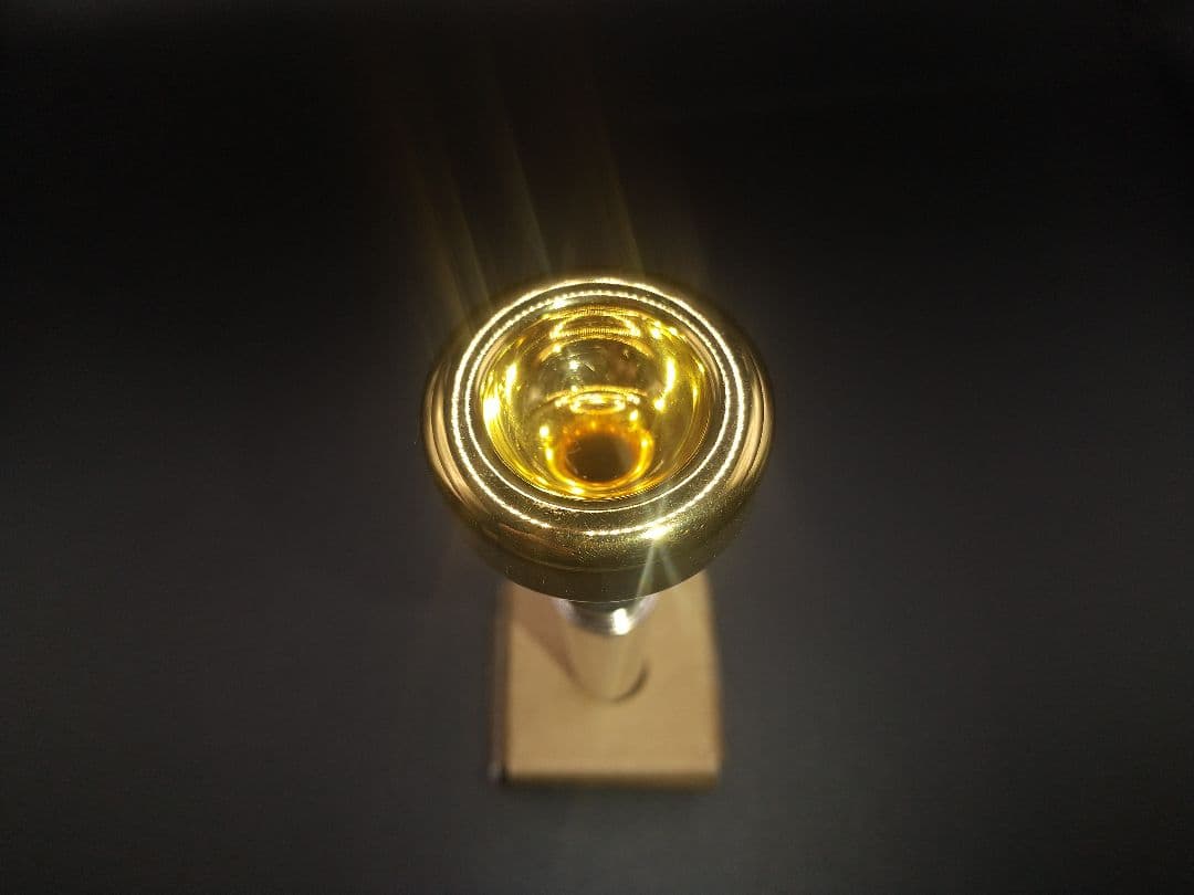 ブラスラボ モモ トランペット マウスピース 14B(リムインナーゴールド)