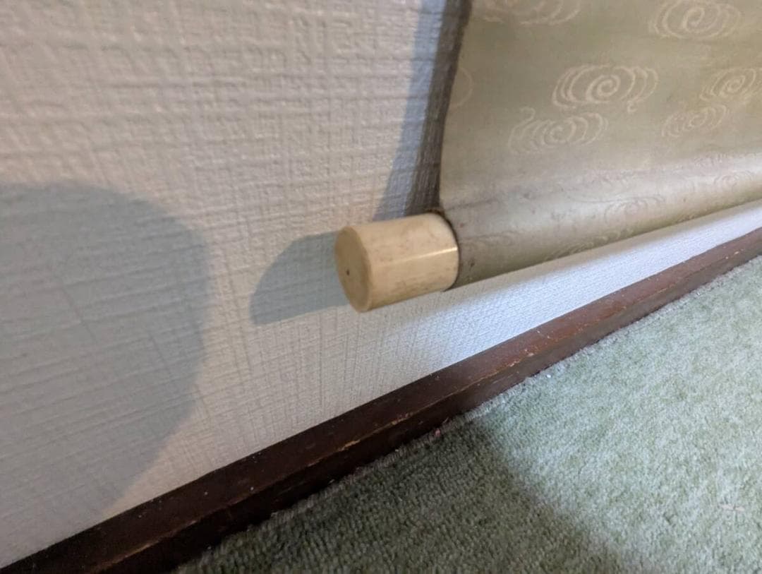 【真作】掛軸　墨濃淡に浮かぶ幽玄山水　静謐なる山岳風景掛軸　合箱入　T54