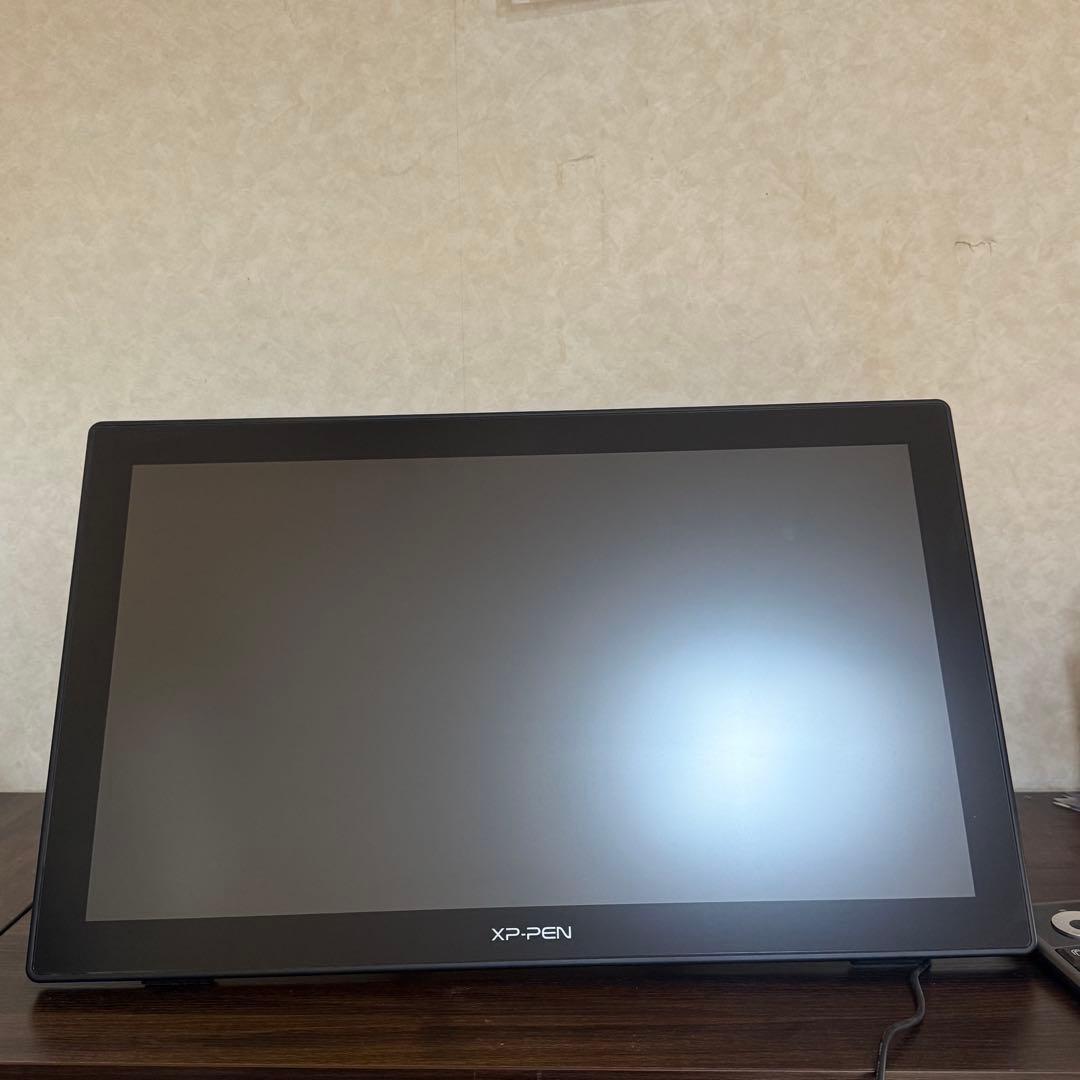 液晶ペンタブレット 21.5インチ