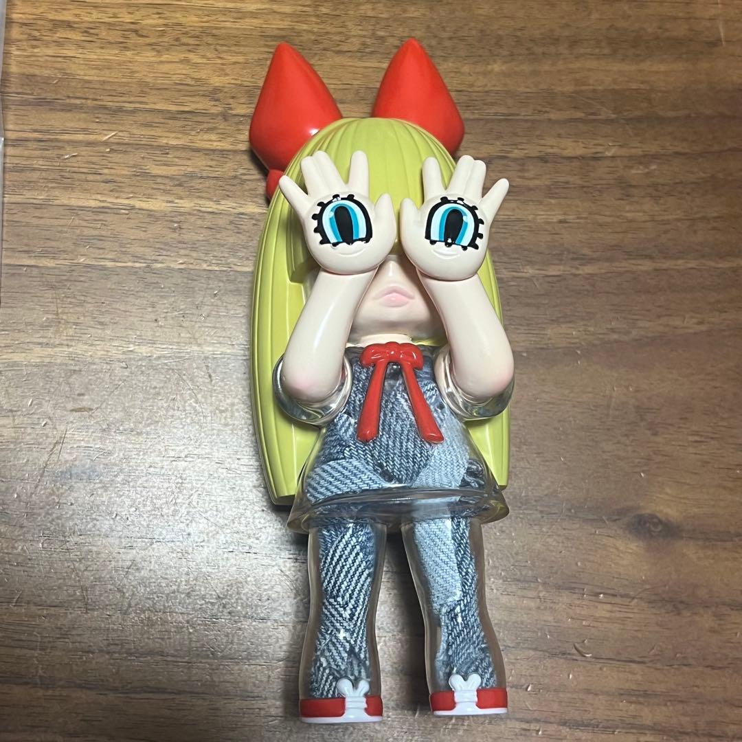 激レアGrape brain 手の目少女 にぎるちゃん リーバイス おまけ付