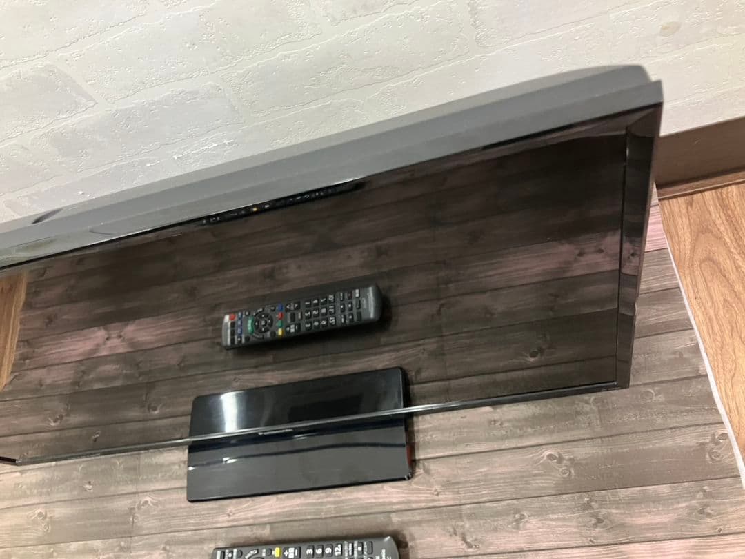 【液晶テレビ　Panasonic】2017年製　TH-32E300　リモコン付き