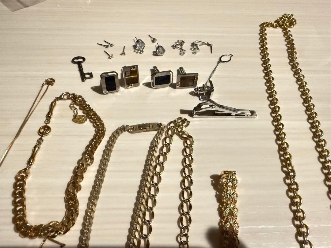 アクセサリー まとめ売り ネックレス ブレスレット ピアスなど