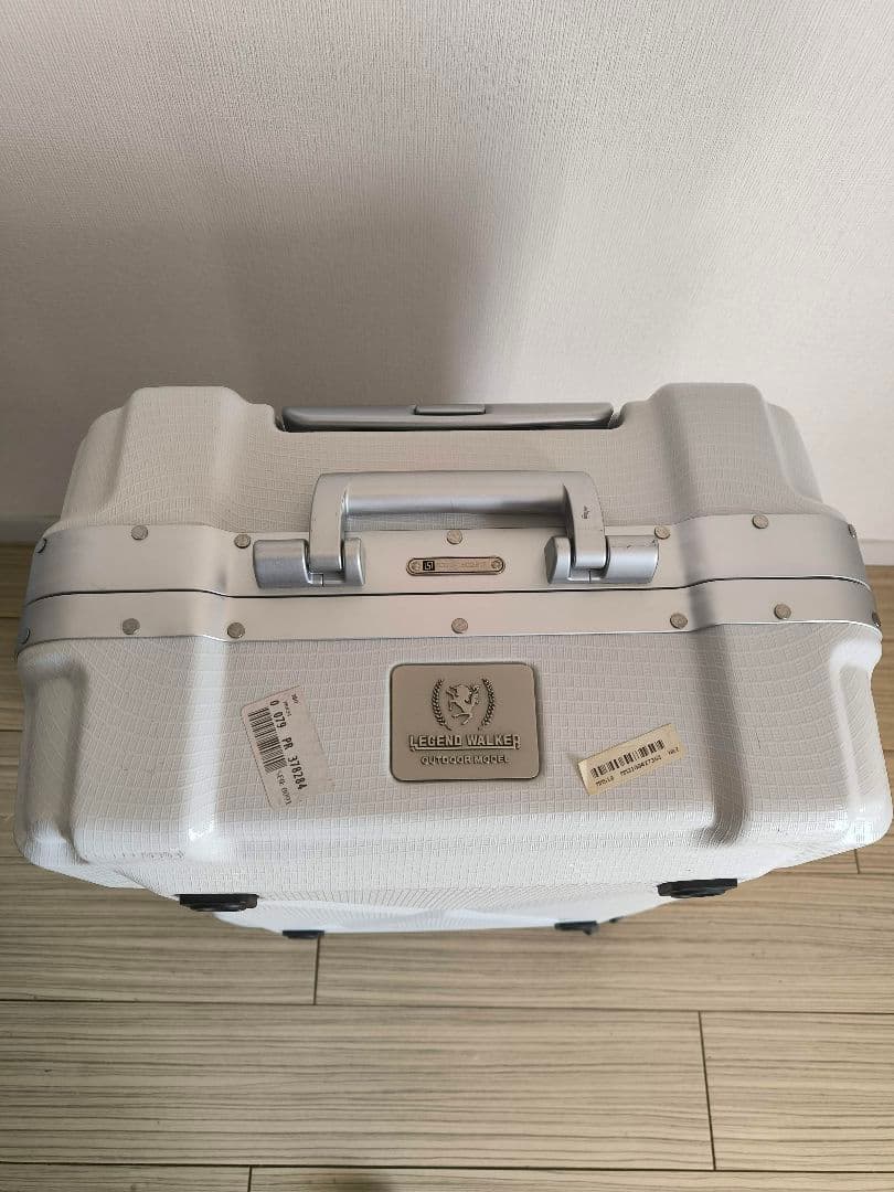 レジェンドウォーカー　スーツケース　オシャレ　高級モデル　ホルダー付き