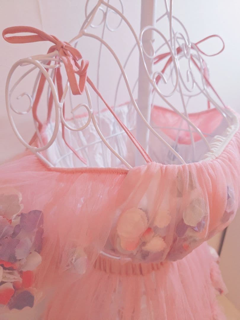 チュアンピサマイ Chuan Pisamai ピンク チュールオフショルダー水着