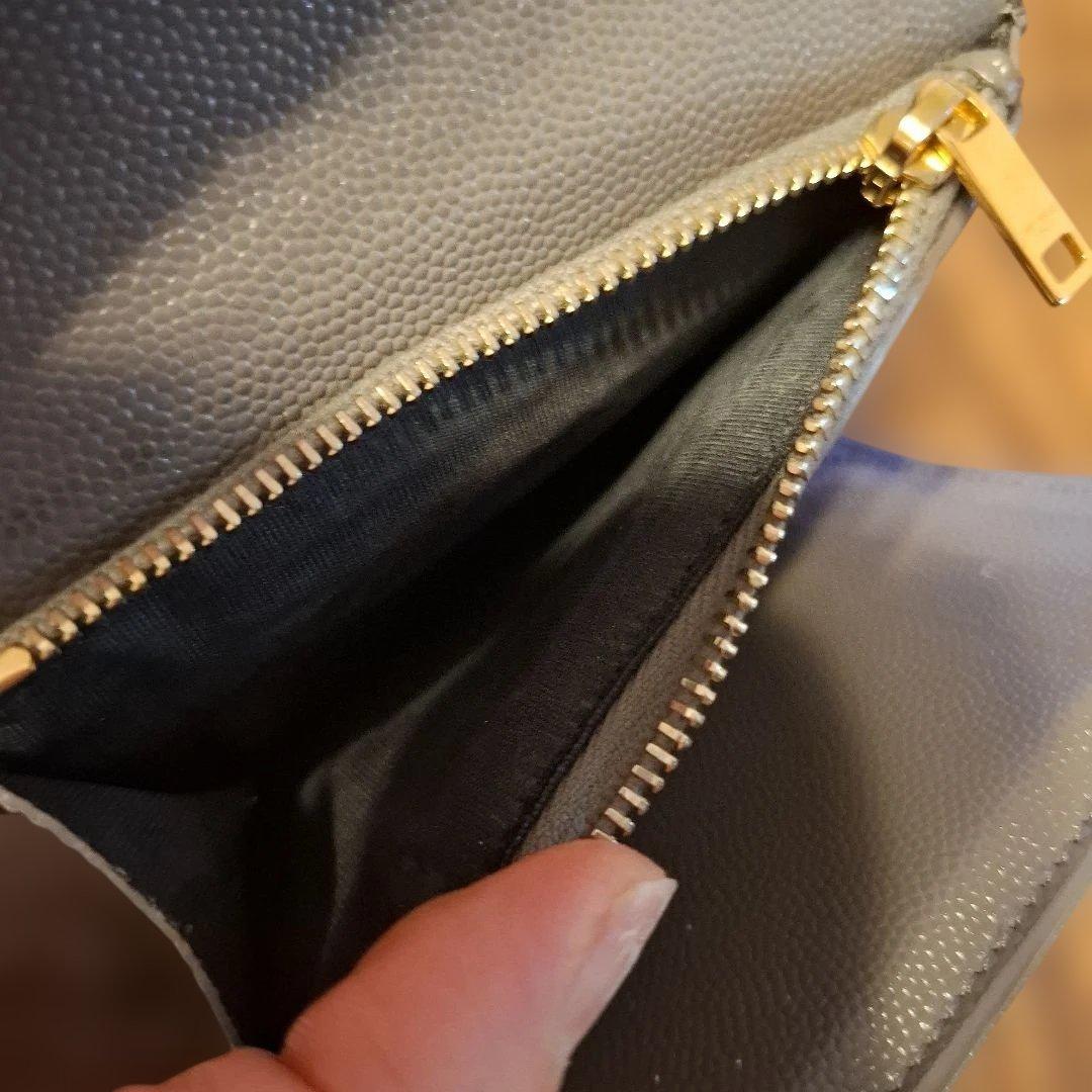 YSL グレー レザー 三つ折り財布