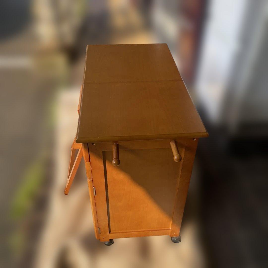 新たに傷入りました！CD 折りたたみデスク&チェア　収納付き　キャスター