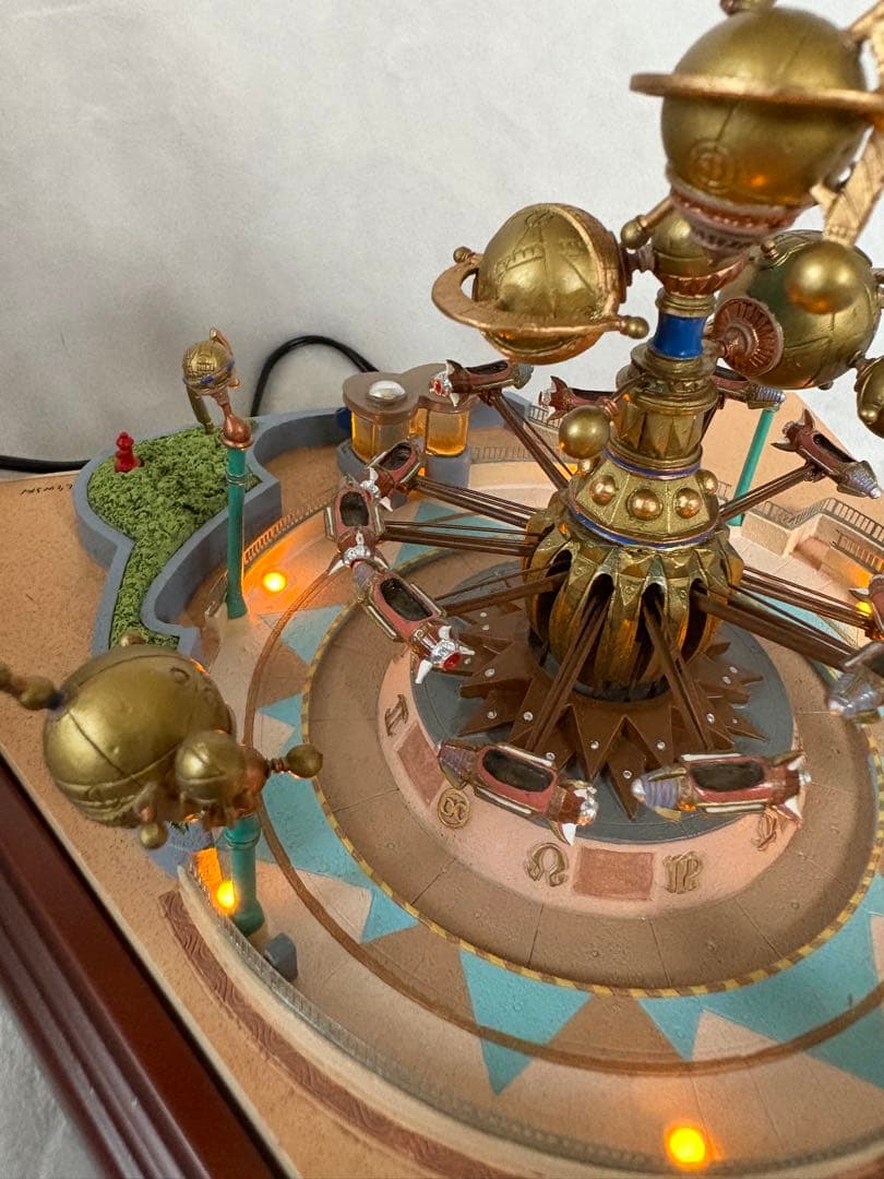 【岡崎宏】オルショウスキー Astro Orbitor フィギュア