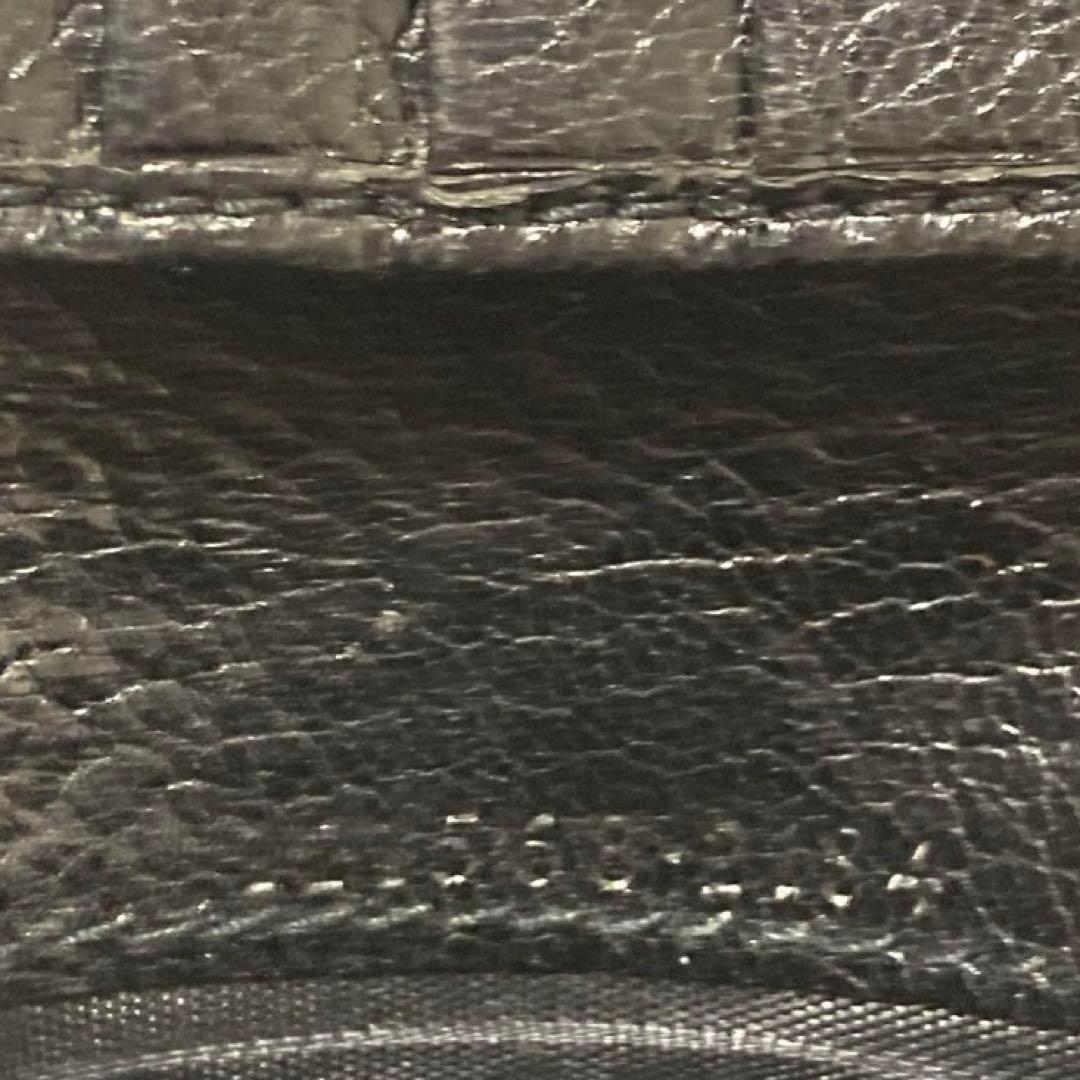 希少モデル　GUCCI グッチ　二つ折り　スタッズ　GG ロゴ　黒　早い者勝ち
