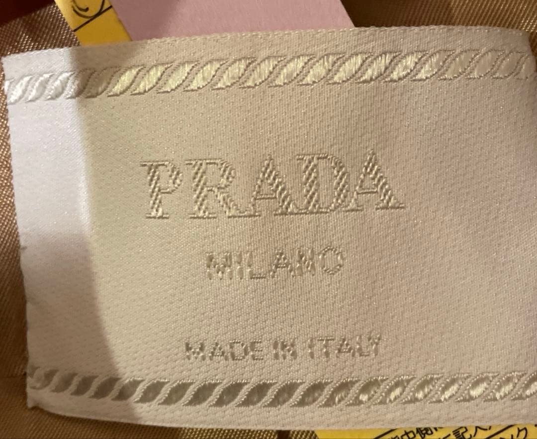 PRADA コート　38号サイズ