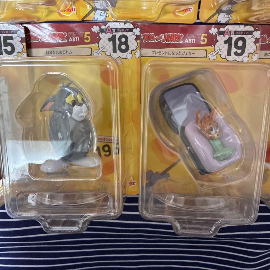 トムとジェリー　happyくじ　A フィギュア 151920 タフィ　セミコンプ