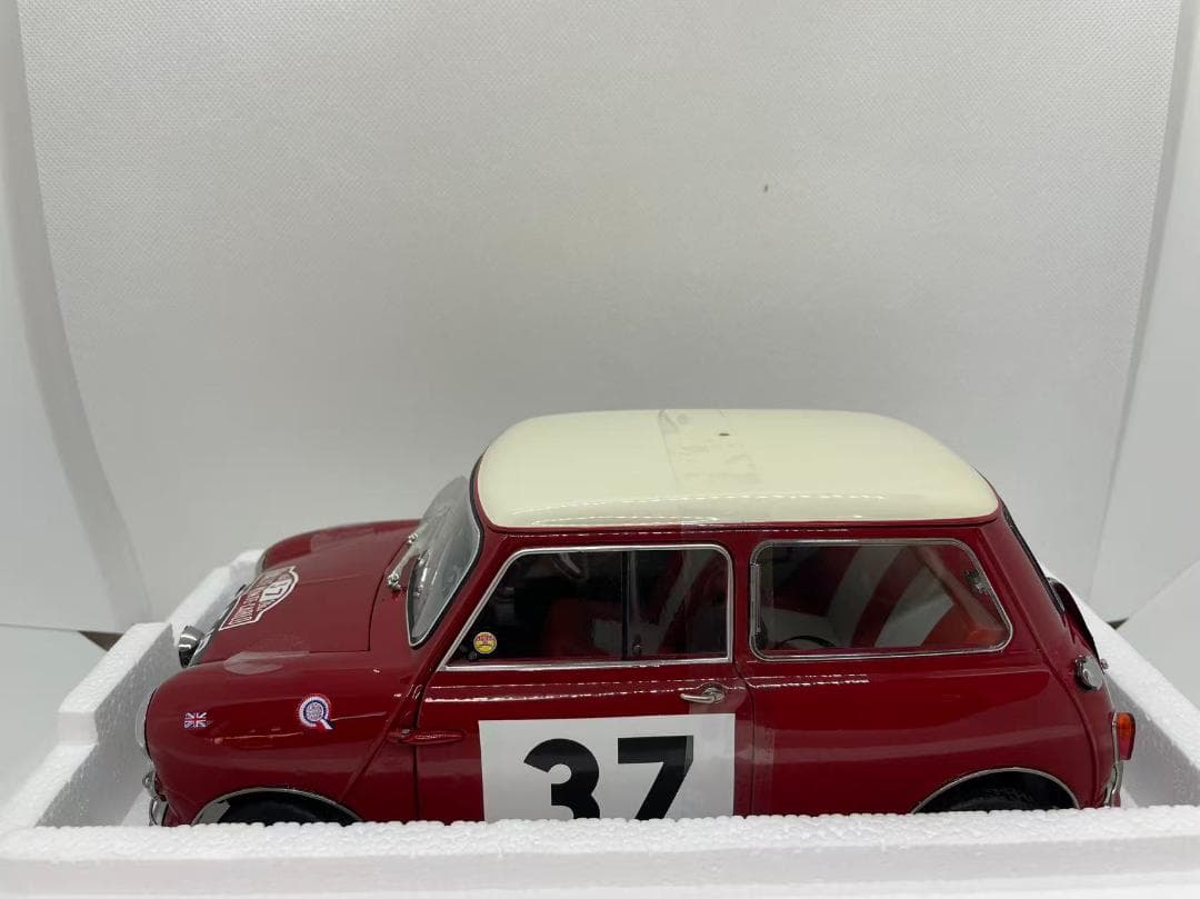 105-013 サンスター 1/12 TINY×SUNSTAR ミニクーパー S