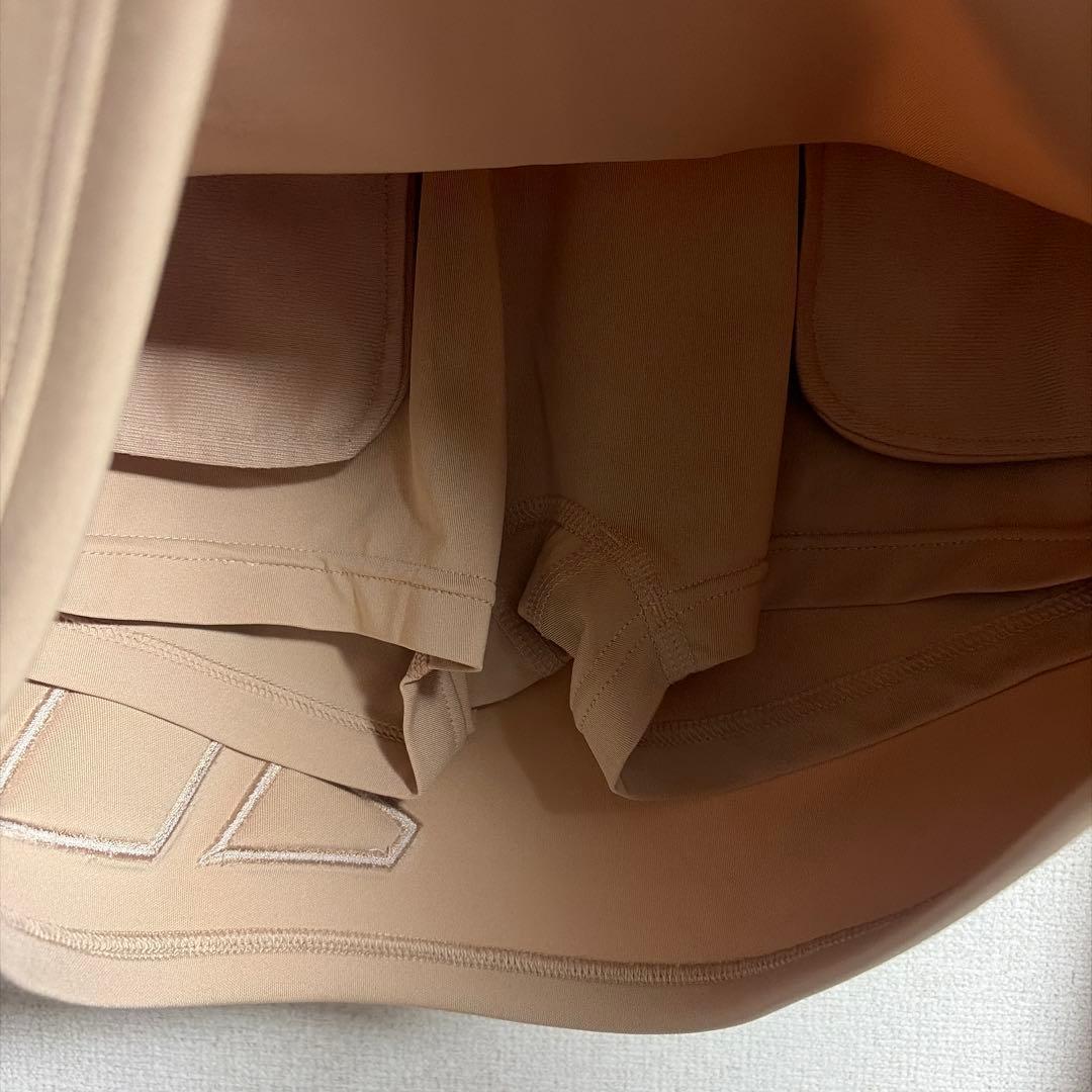 アディダス　レディースM サイズ　ダンボールニット　スウェットセットアップ　秋冬