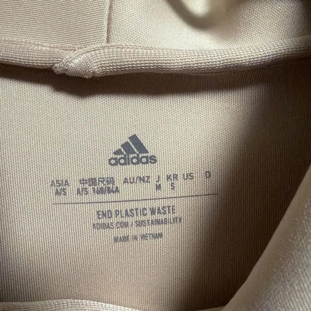 アディダス　レディースM サイズ　ダンボールニット　スウェットセットアップ　秋冬