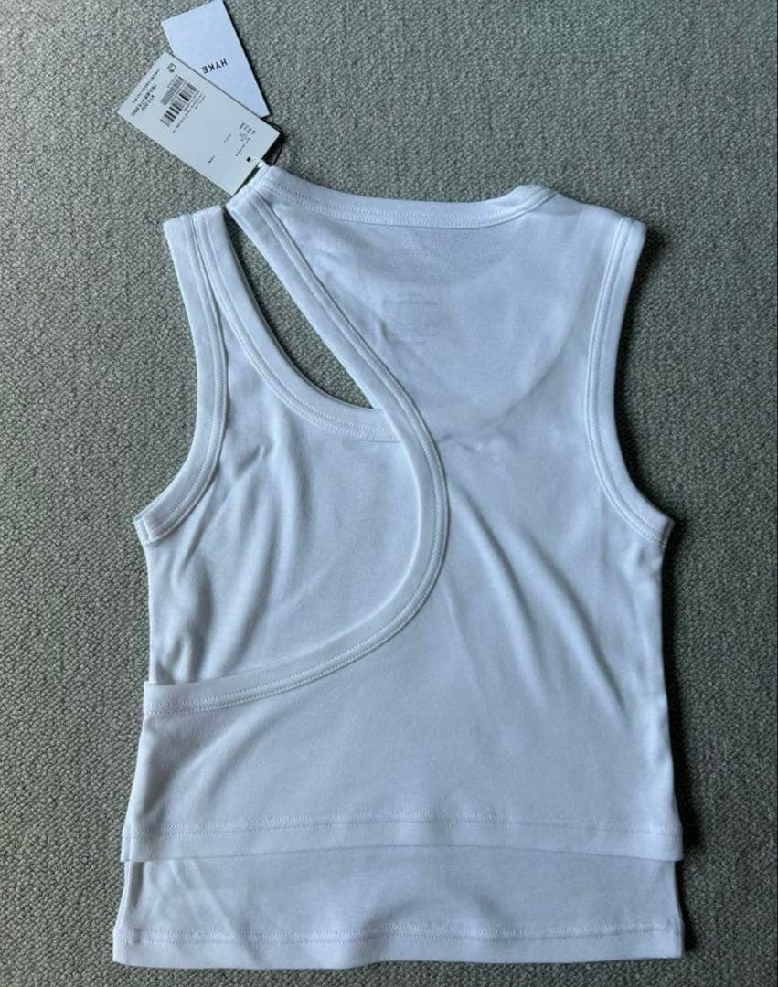 t★【新品・タグ付き】hykeハイクLAYERED TANK TOP