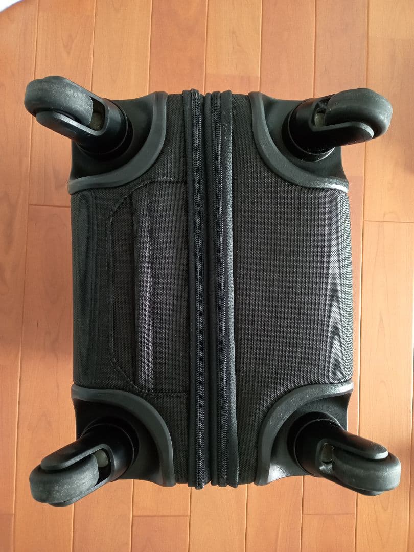 TUMI キャリーケース 4輪 機内持ち込み可 223060D4