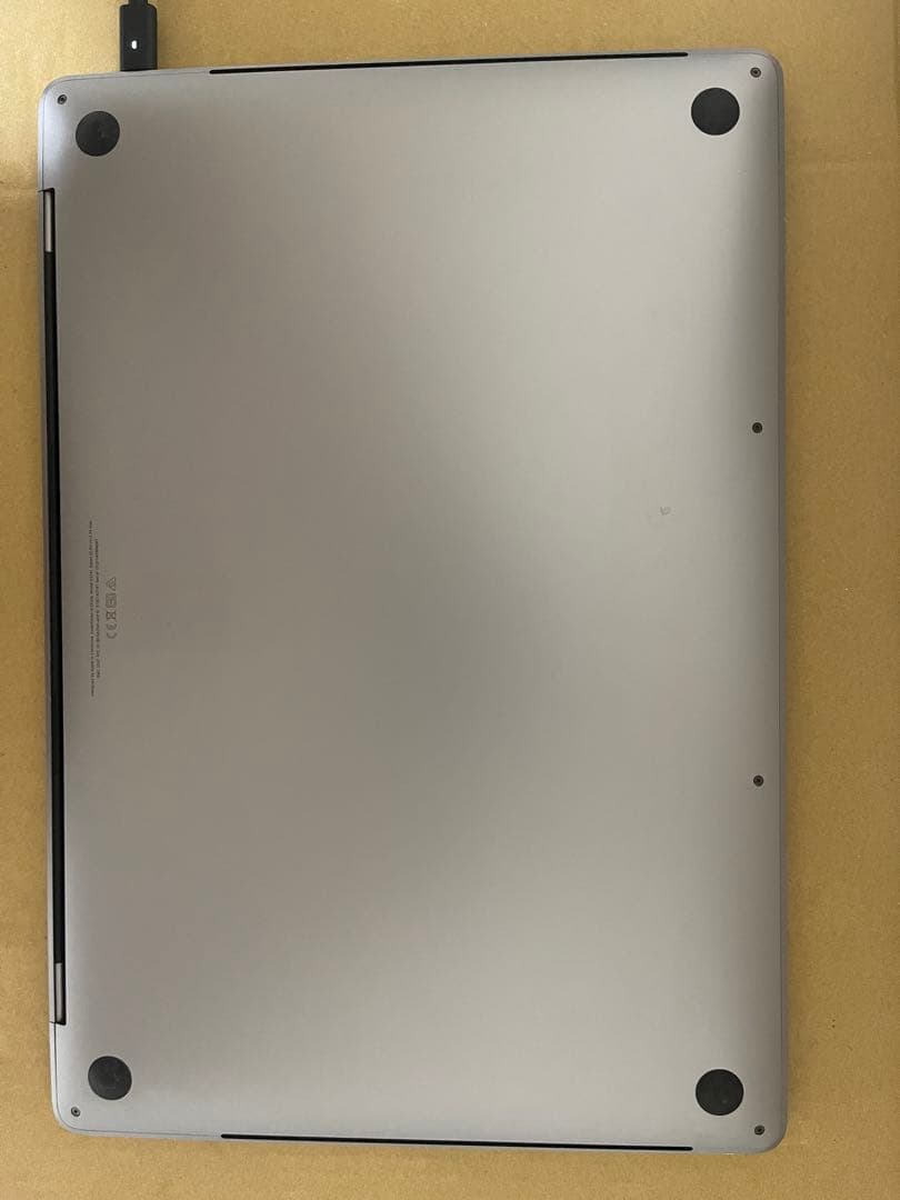 【美品】MacBookPro 2019／16インチ／1TB／i9／64GB