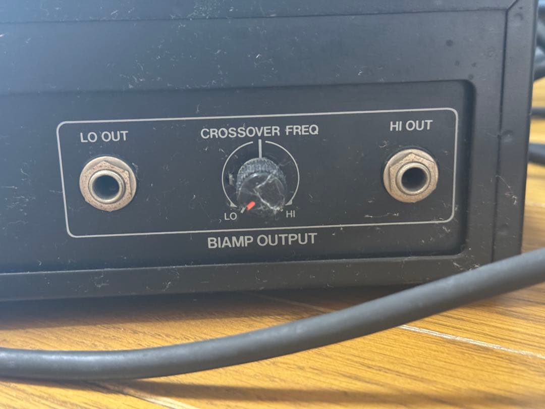 215 Roland ベースギタープリアンプ SIP-301