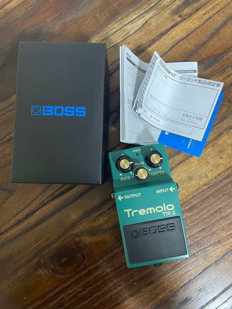 Boss TR-2 トレモロ