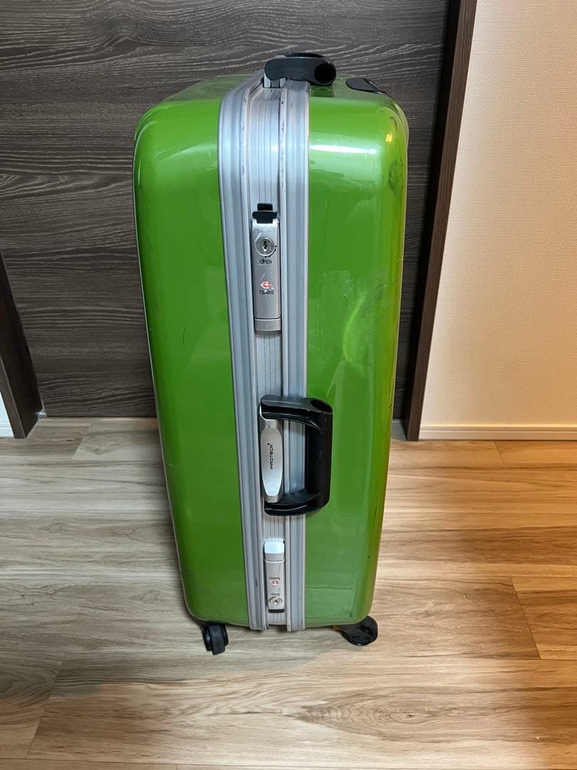 【PROTECA スーツケース（約80L・グリーン）】