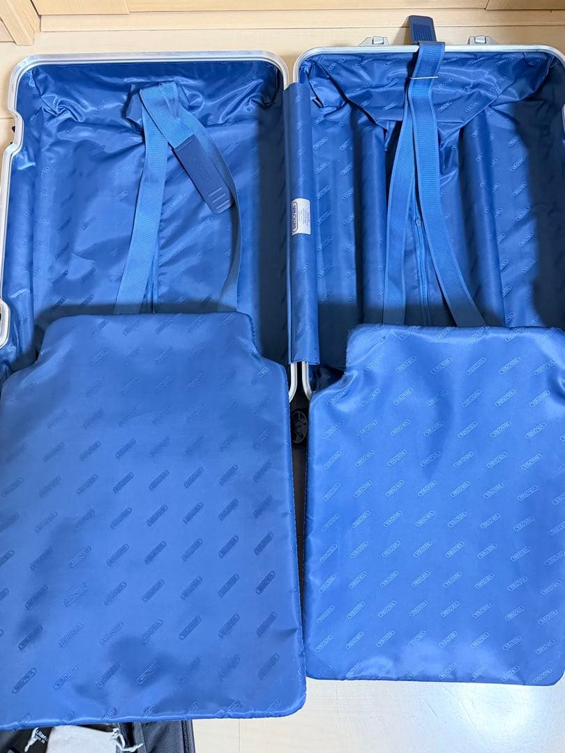 RIMOWA TOPAS 32L 機内持ち込みサイズ 4輪 TSAロック