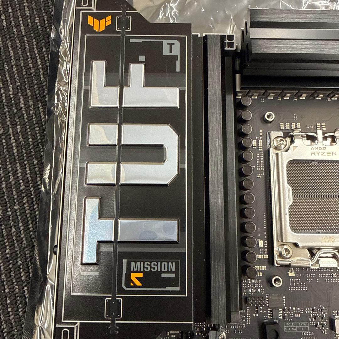 マザーボード ASUS TUF GAMING X670-PLUS WIFI