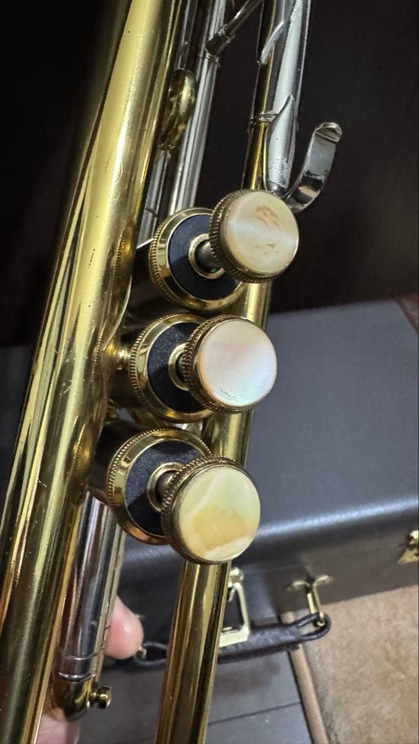4桁 Bach Stradivarius New Yorkビンテージトランペット