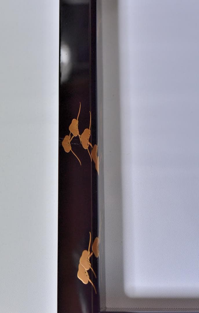 輪島塗信子造　炉縁松柄真塗蒔絵秋　【極上品】囲炉裏、お茶道具／共箱