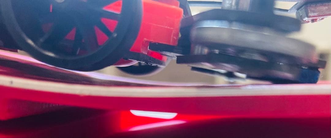 ミニ四駆　MSスギヤマ式フレキ　V字カット鳥居残し　１軸ATスラダン１軸アンカー