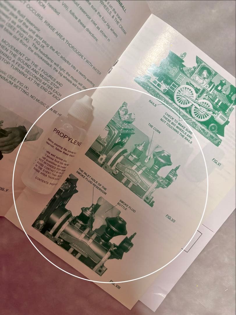 ミッキークリスマスキャノンボール フィギュア 機関車 汽車ライトアップオルゴール