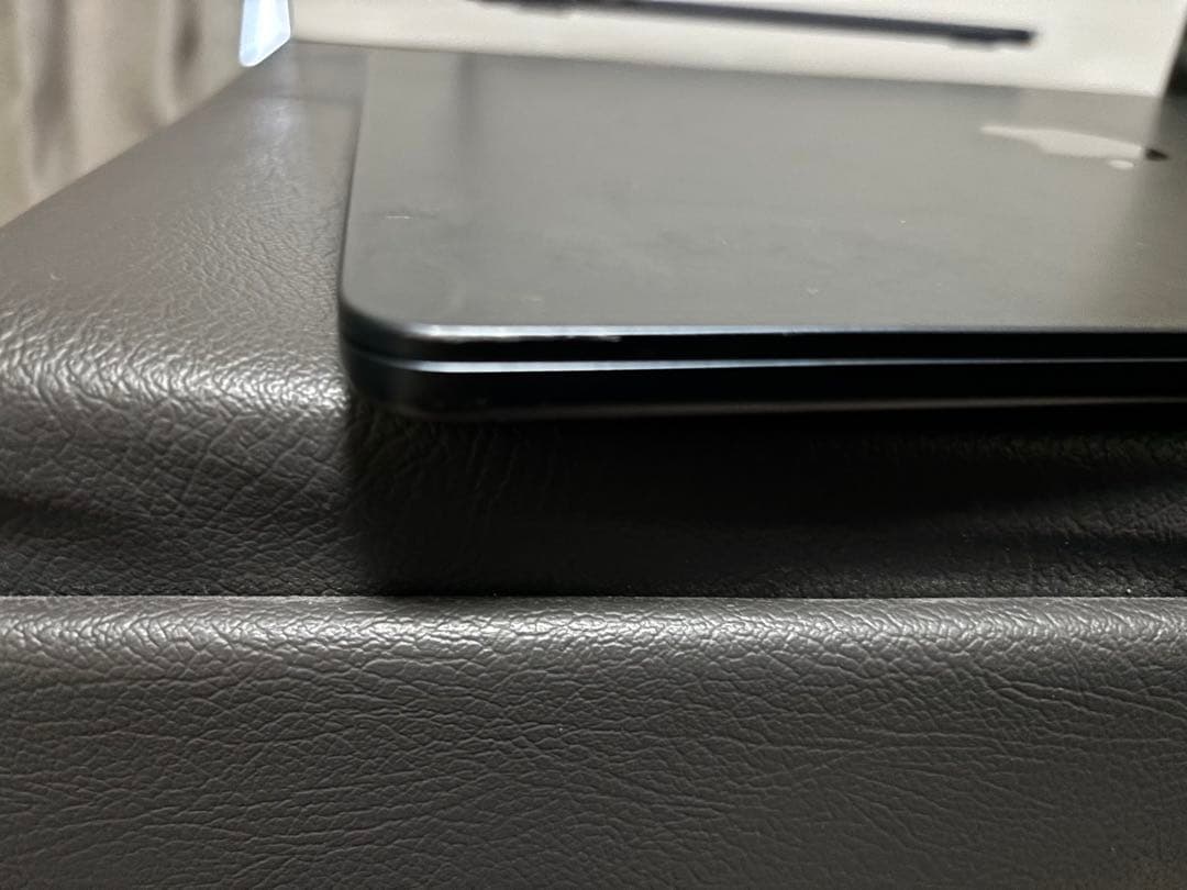 M2チップ 13インチMacBook Air 8GB/256GB 2024年購入