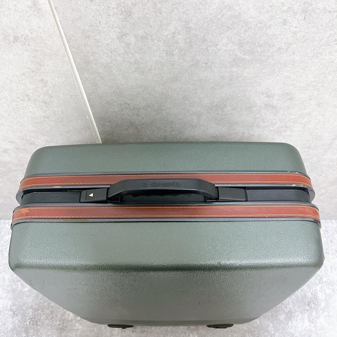 サムソナイト カーキ ハード 革 スーツケース キャリーバッグ 大容量 鍵 4輪