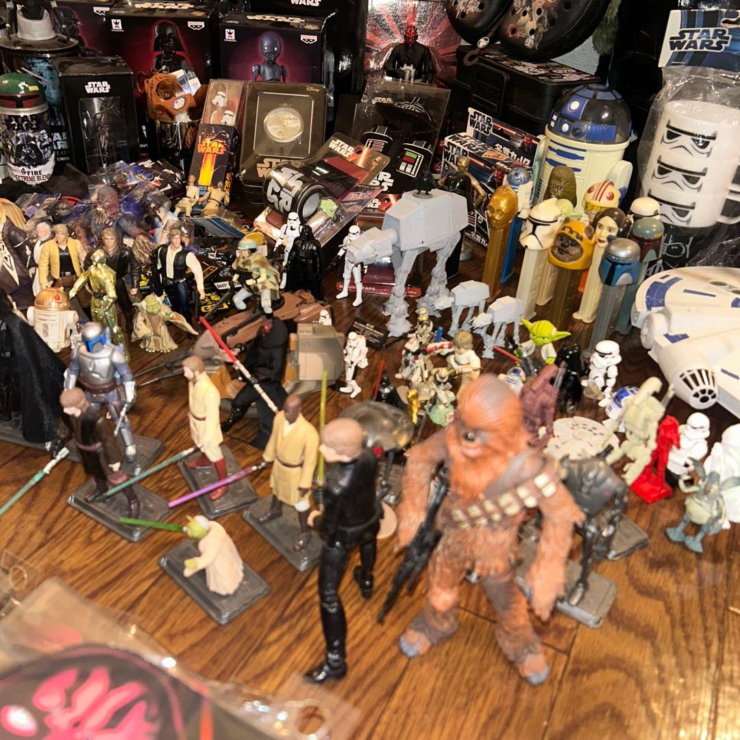 STAR WARS スターウォーズ グッズまとめ売り フィギュア 雑貨 本