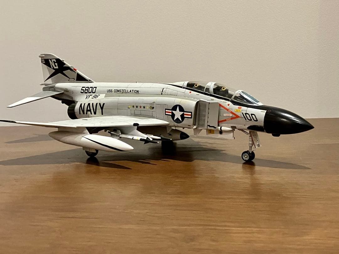 1/48 アメリカ海軍 F-4J ファントムII