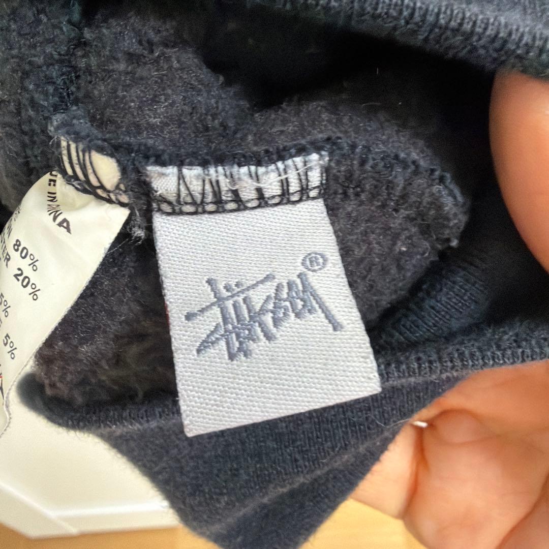 ステューシーパーカー