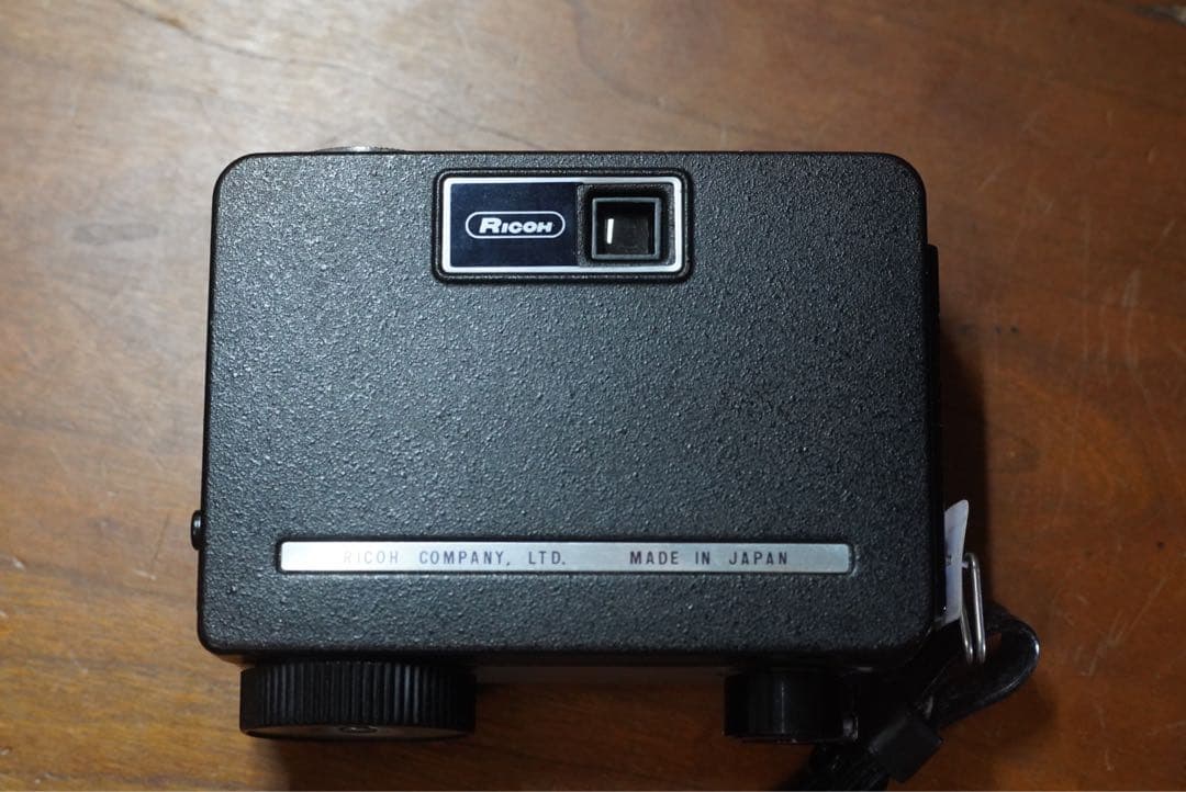 RICOH オートハーフE 1970年大阪万博モデル　フィルムカメラ