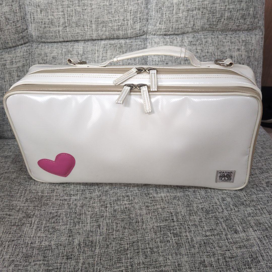 廃盤　希少デザイン　NAHOK クラリネットケース　ハート　オフホワイト×ピンク
