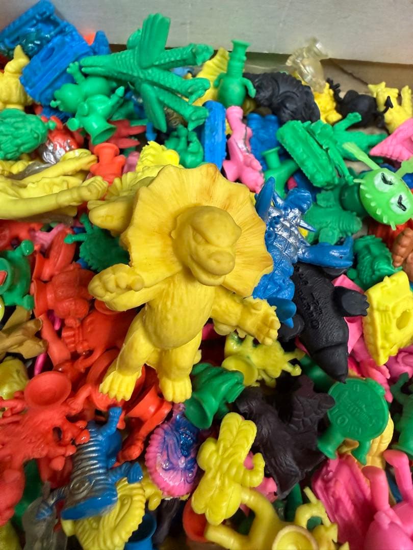 昭和レトロ 怪獣消しゴム 大量まとめ売り ウルトラマン 円谷 ゴジラ 当時物