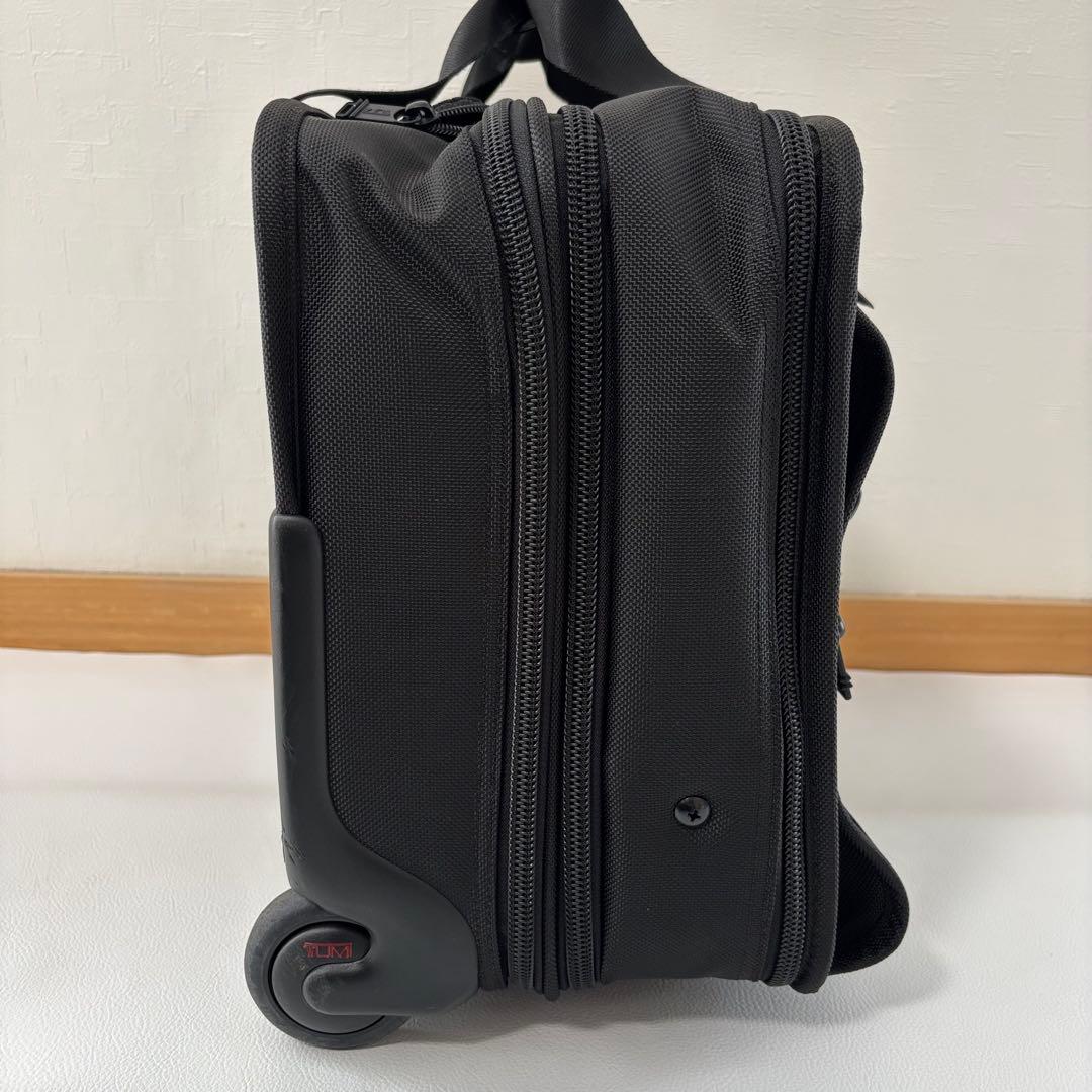 ほぼ美品 TUMI ALPHA アルファ キャリー 拡張機能 26103DH 鍵